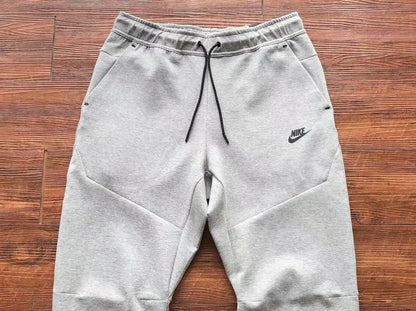 NIKE TECH FLEECE PANTS x GREY - Sin Sity Reps