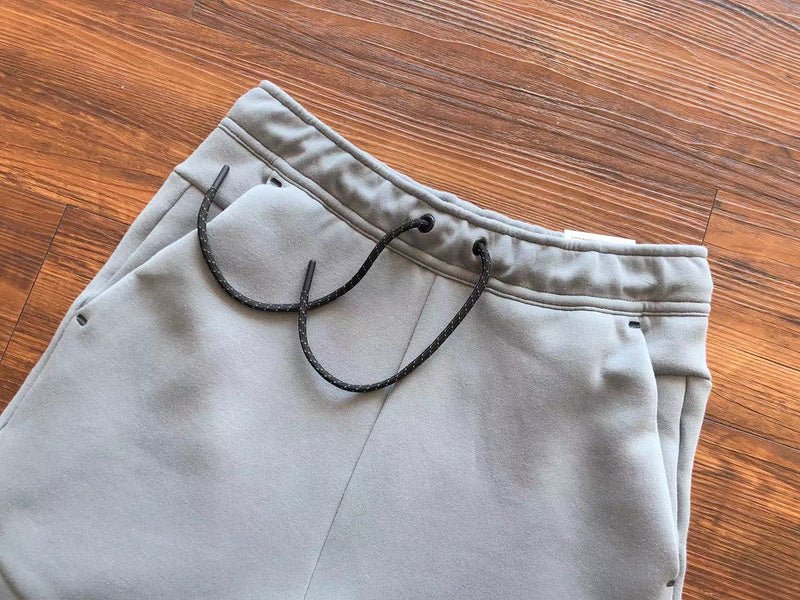 NIKE TECH FLEECE PANTS x GREY/WHITE - Sin Sity Reps