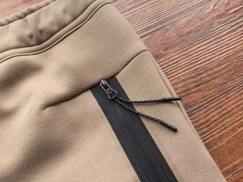 NIKE TECH FLEECE PANTS x SANDALWOOD/LIGHT BONE WHITE - Sin Sity Reps