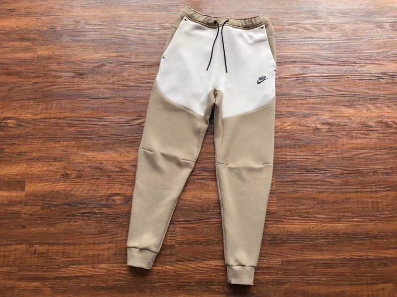 NIKE TECH FLEECE PANTS x SANDALWOOD/LIGHT BONE WHITE - Sin Sity Reps