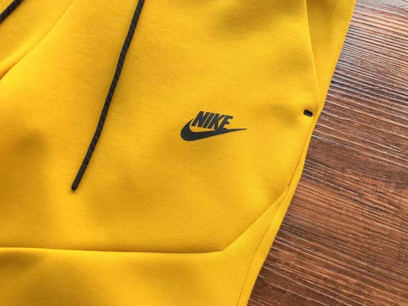 NIKE TECH FLEECE PANTS YELLOW - Sin Sity Reps