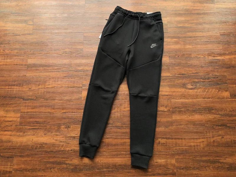 NIKE TECH FLEECE SWEATPANTS BLACK - Sin Sity Reps