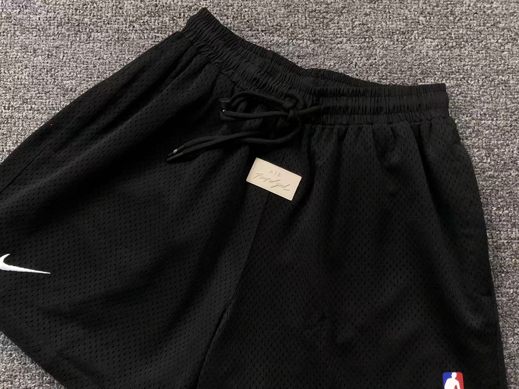 NIKE x FEAR OF GOD BASKETBALL SHORTS BLACK - Sin Sity Reps