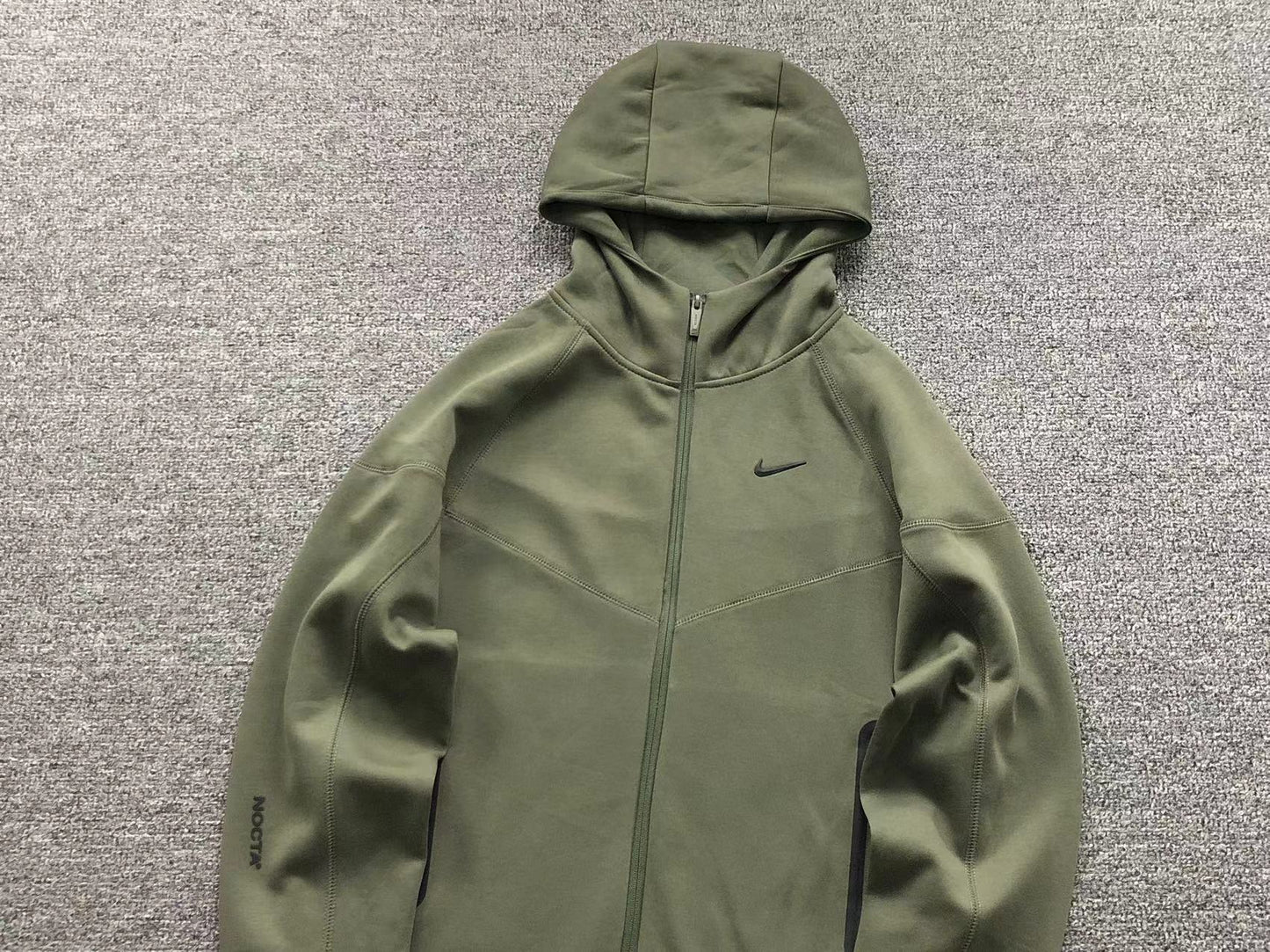 NIKE x NOCTA TECH FLEECE HOODIE ARMY GREEN - Sin Sity Reps