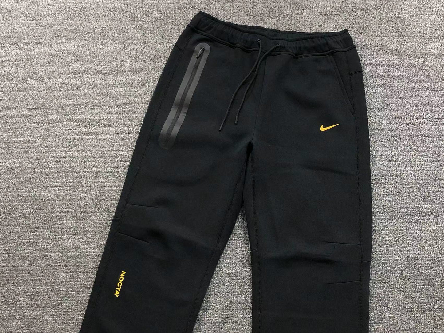 NIKE x NOCTA TECH FLEECE SWEATPANTS BLACK GOLD - Sin Sity Reps