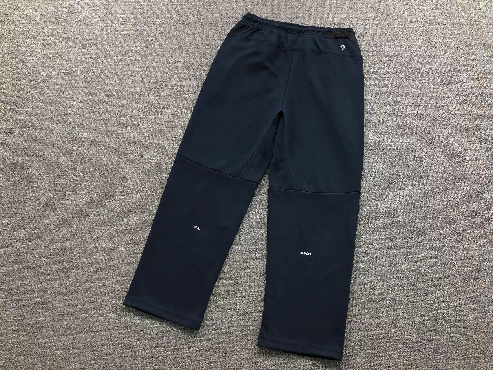 NIKE x NOCTA TECH FLEECE SWEATPANTS BLACK SILVER - Sin Sity Reps