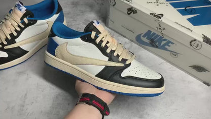 JORDAN 1 LOW TRAVIS SCOTT FRAGMENT