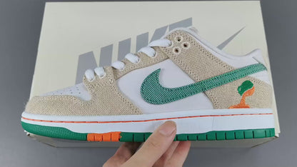 NIKE SB DUNK LOW JARRITOS