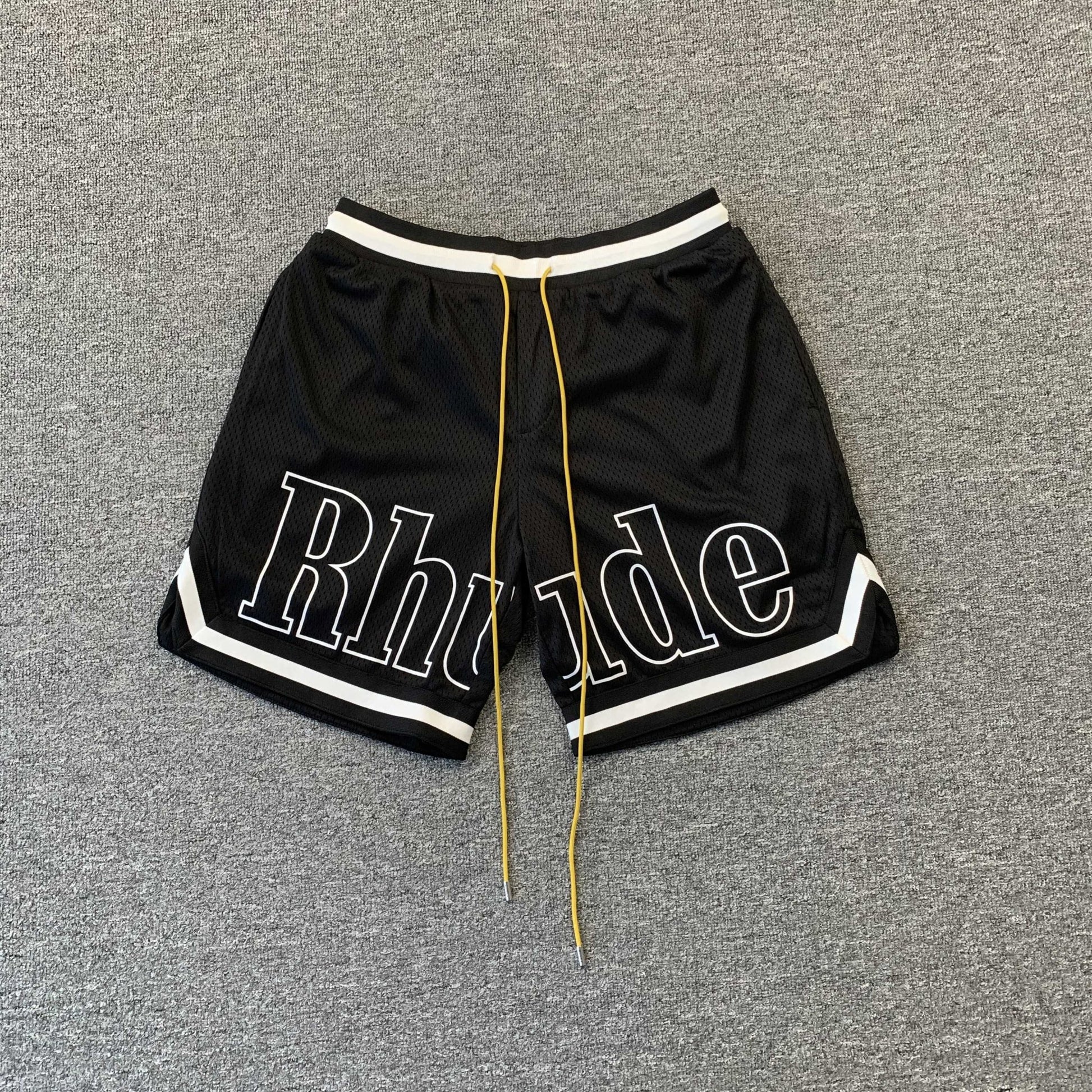 RHUDE COURT LOGO SHORTS BLACK/WHITE - Sin Sity Reps