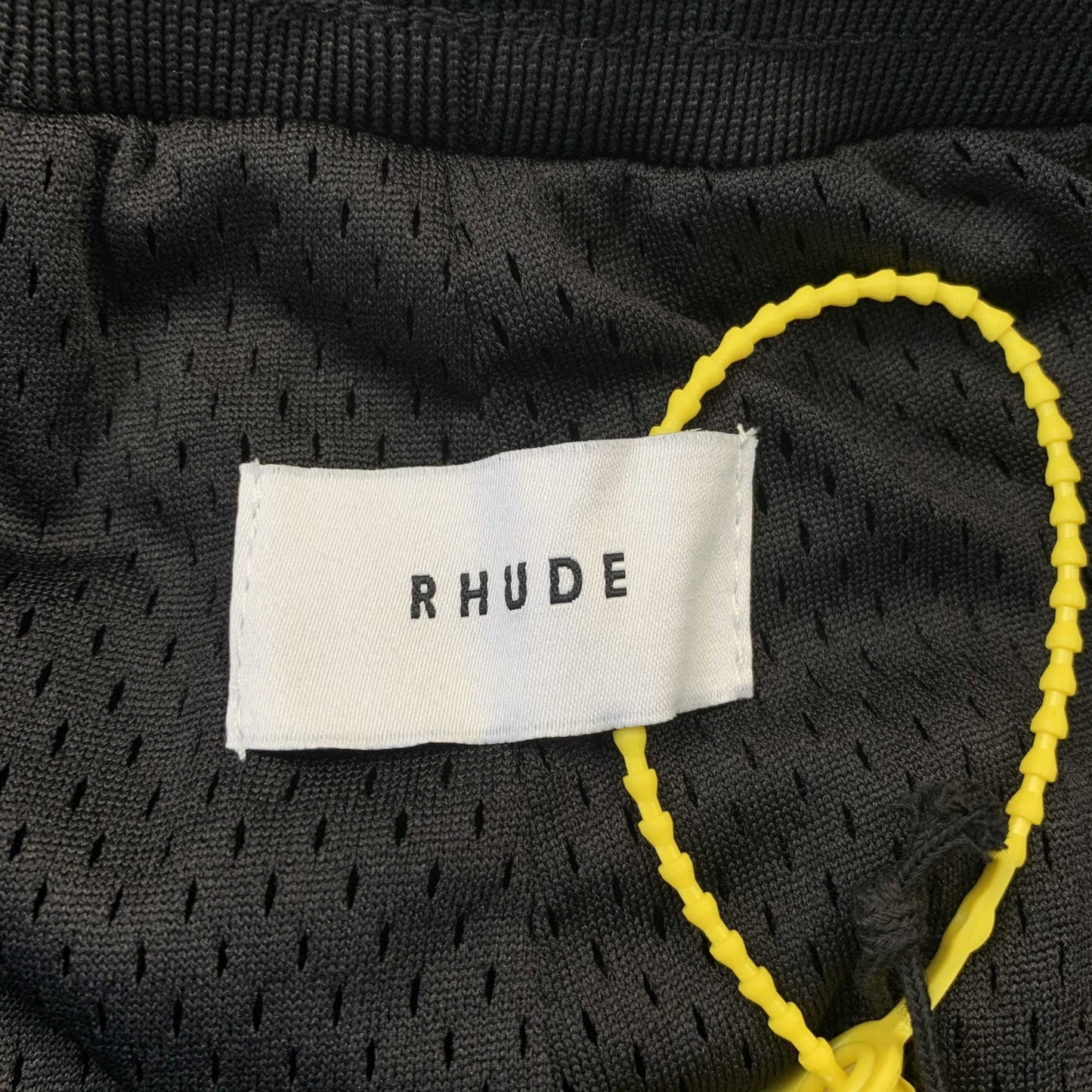 RHUDE COURT LOGO SHORTS BLACK/WHITE - Sin Sity Reps