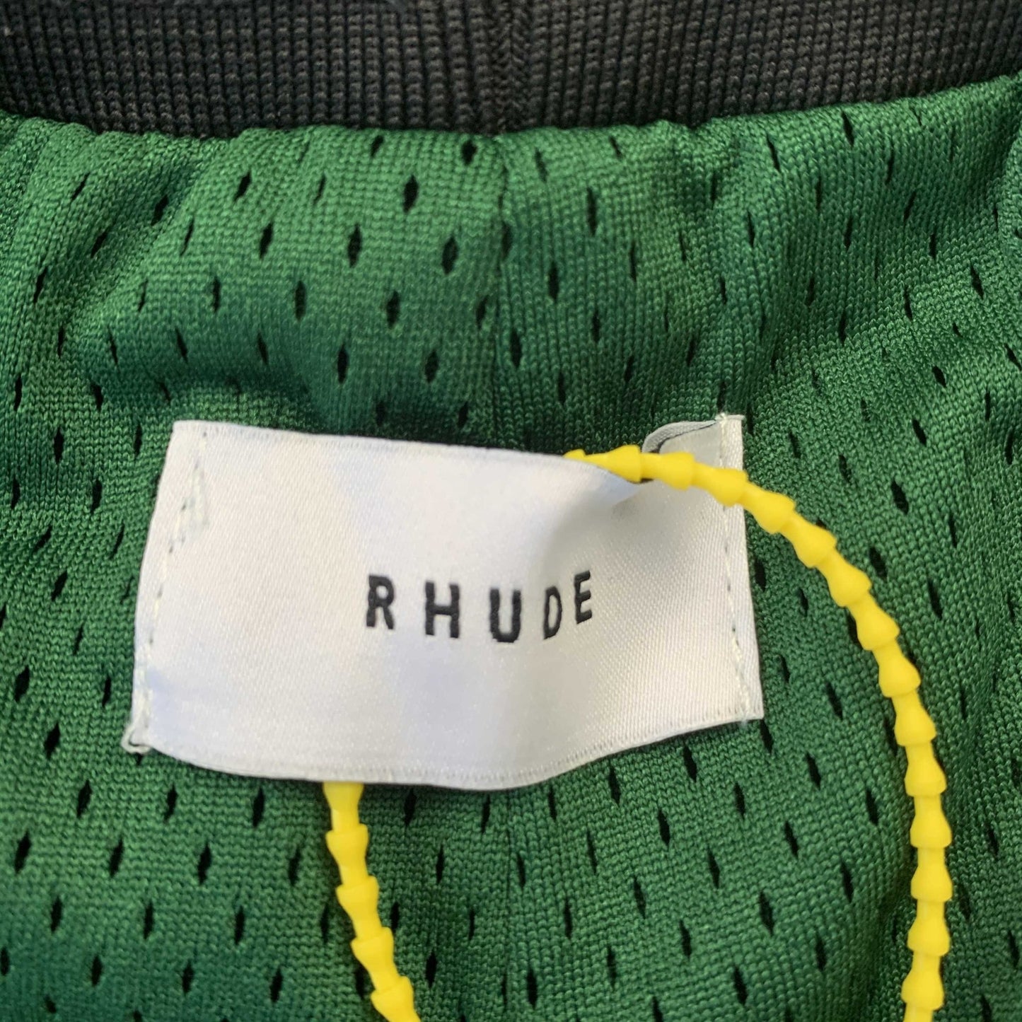 RHUDE COURT LOGO SHORTS GREEN - Sin Sity Reps