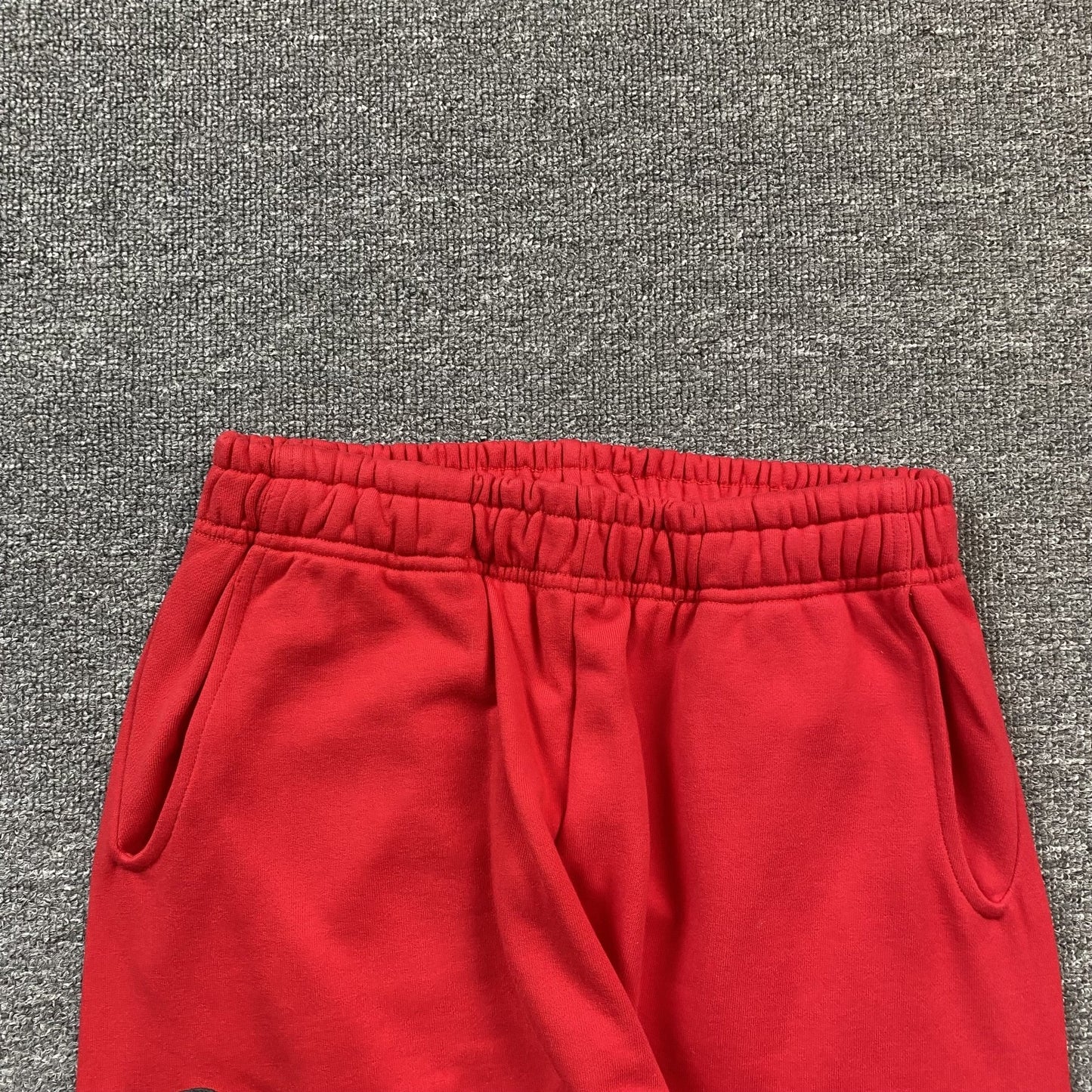 SP5DER BELUGA SWEATPANTS RED - Sin Sity Reps