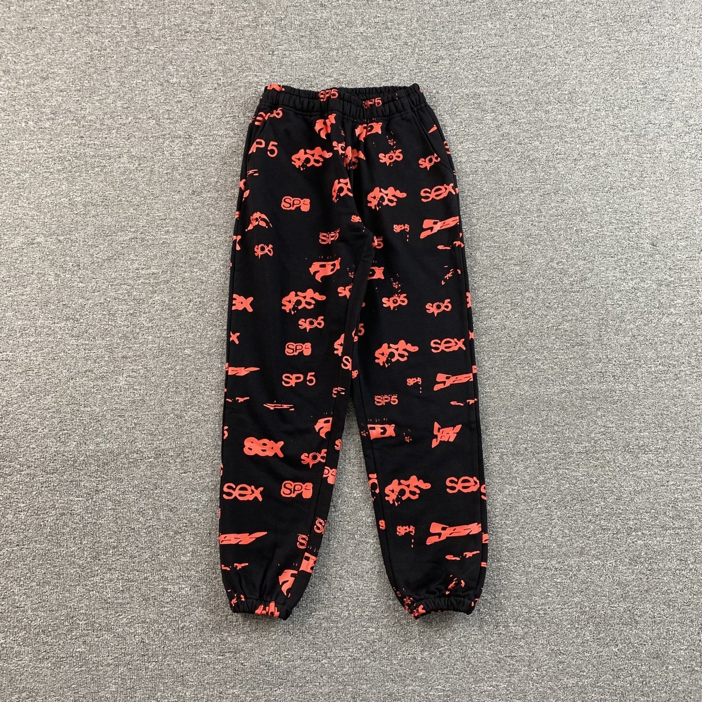 SP5DER SEX AOP SWEATPANTS BLACK - Sin Sity Reps