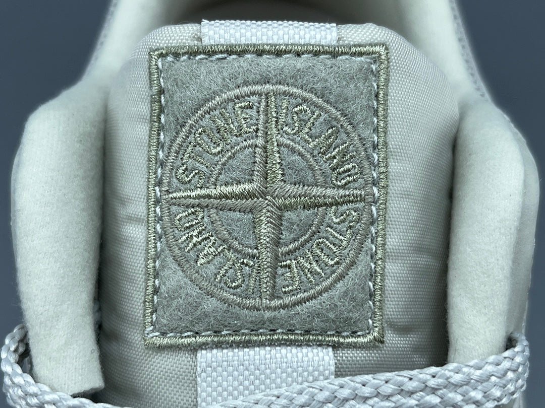 STONE ISLAND x 991v2 MADE IN ENGLAND GHOST PACK BEIGE - Sin Sity Reps