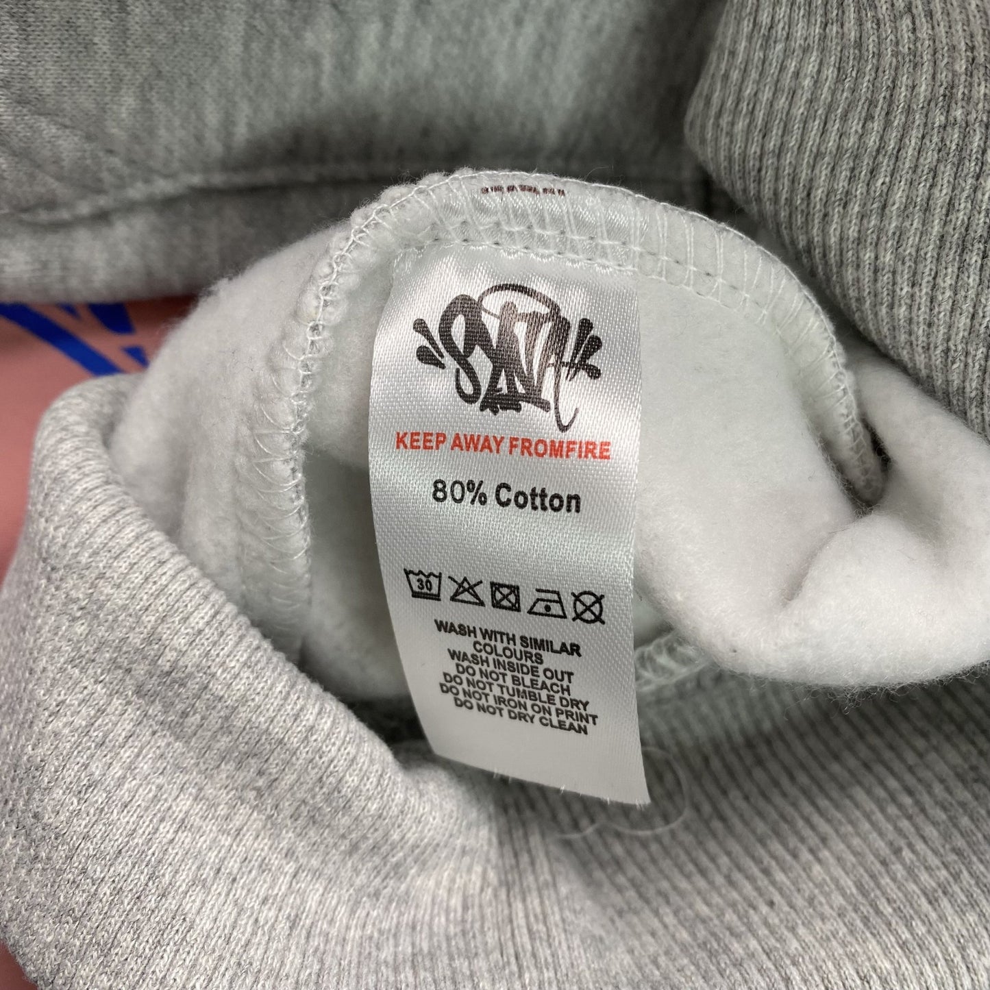 SYNA WORLD COLLEGE HOODIE GREY - Sin Sity Reps