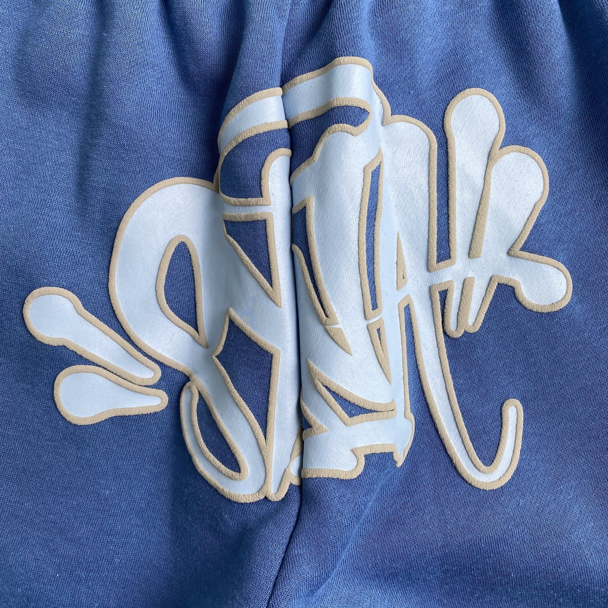 SYNA WORLD SYNA LOGO SWEATPANTS BLUE - Sin Sity Reps