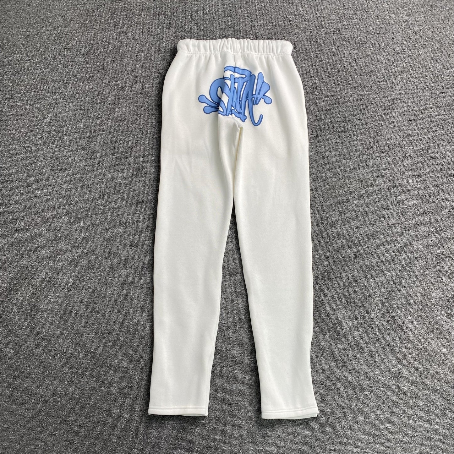 SYNA WORLD SYNA LOGO SWEATPANTS WHITE - Sin Sity Reps